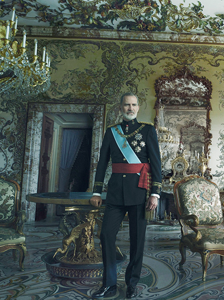 İhanetin bile yıkamadığı aşk canlı yayında başlamıştı... Zafer pozuyla noktayı koydu