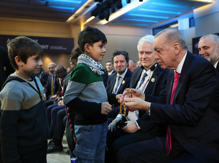Cumhurbaşkanı Erdoğan: Dünya 5 ülkenin eline bırakılamaz