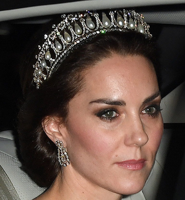 Hayaller suya düştü... Kate sevenlerini yine üzdü