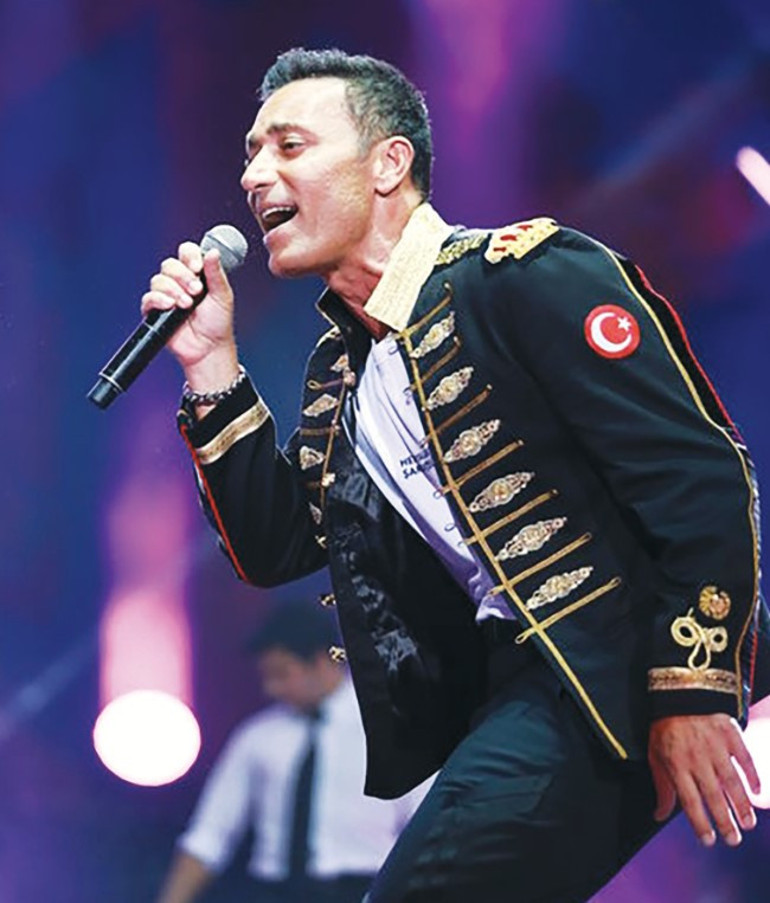 Mustafa Sandal, ocak ayında Avustralya yolcusu