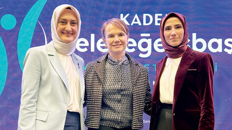 Koruma altından ‘işbaşı’na... 12 genç kızın ‘kep’ zaferi