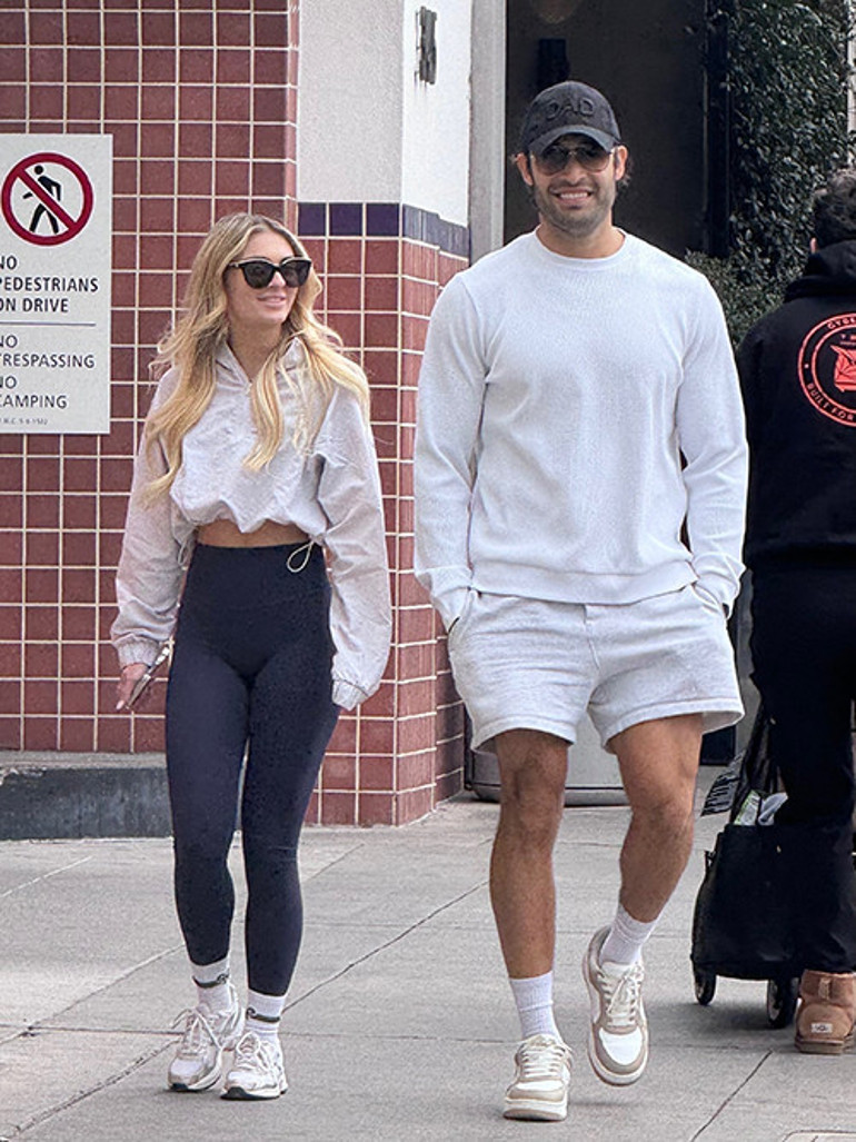 43’üncü yaş gününde resmen bekar