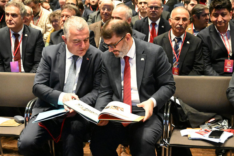 DİTİB büyük bir ağaç oldu