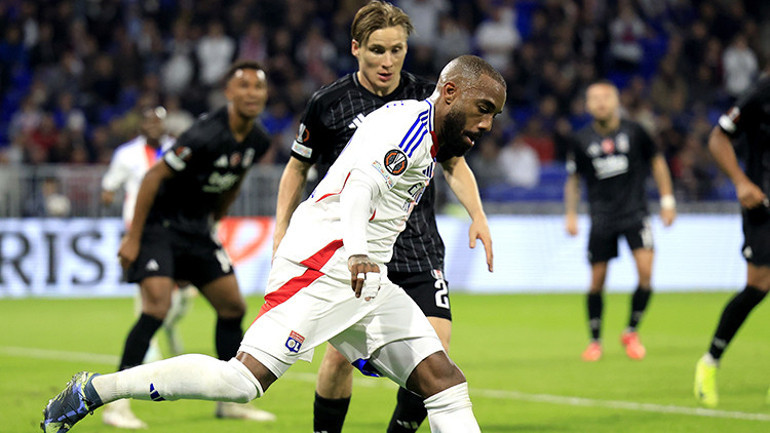 Dünyaca ünlü kulüp Lyon şokta: Küme düşürme cezası Federasyon kararı açıklayacak, Beşiktaş ve Fenerbahçe detayı...