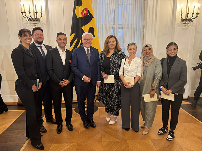 Fatih Türk’e liyakat nişanı