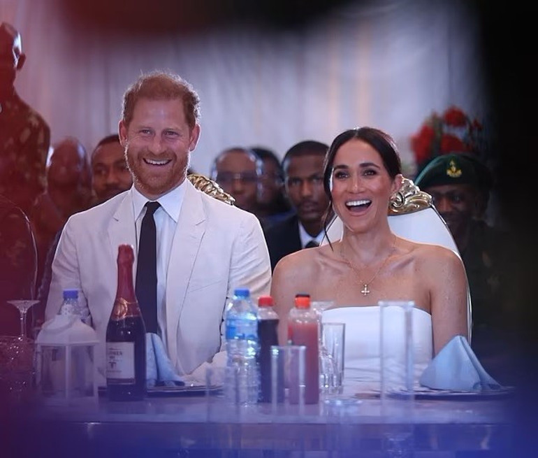 Sürgün prens son sözünü söyledi… ‘Annem de burada kalmamı isterdi’