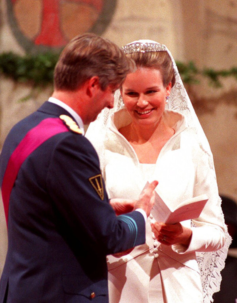 Bir yastıkta 25 yıl geçti... Hediyesi dört güzel çocuk oldu