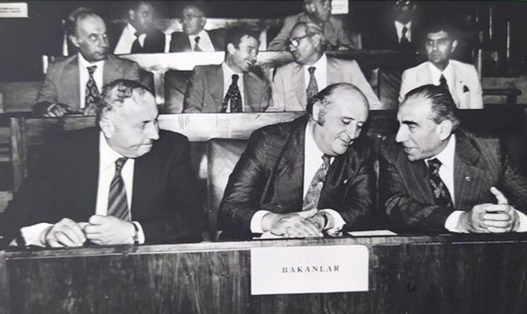 Meclis’in 60 yıllık objektifi Mustafa İstemi: Gözüm açık kulaklarım kapalıdır