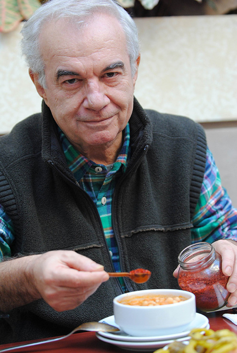 Usta yönetmen Şerif Görene veda