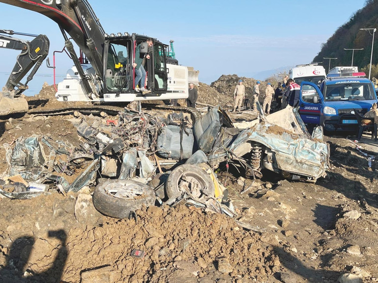 33 saat sonra acı haber