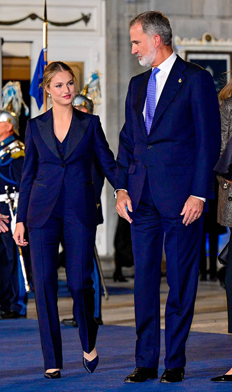 Tombul kız artık tarihe karıştı: Meğer mecburen kilo vermiş