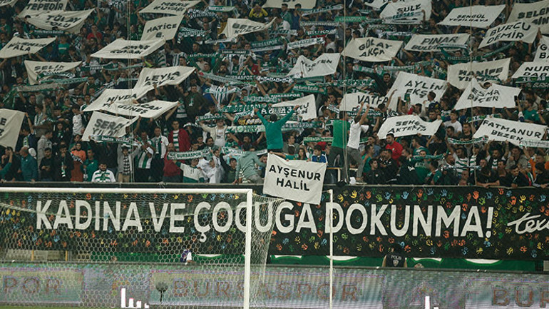 Bursaspor taraftarı ödüle layık görüldü