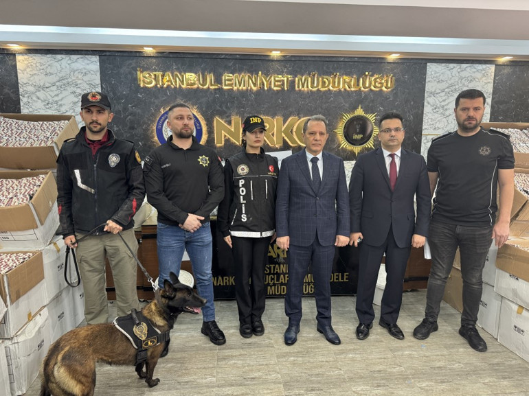 Polisin dikkatiyle uyuşturucu tacirlerine darbe... NARKOKAPAN-2 operasyonun detayları ortaya çıktı