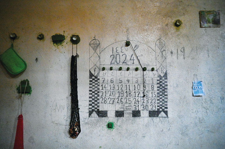 Daracık hücrelerde üst üste yatıyorduk 614 kodlu mahkûmla cezaevi 431’e girdik