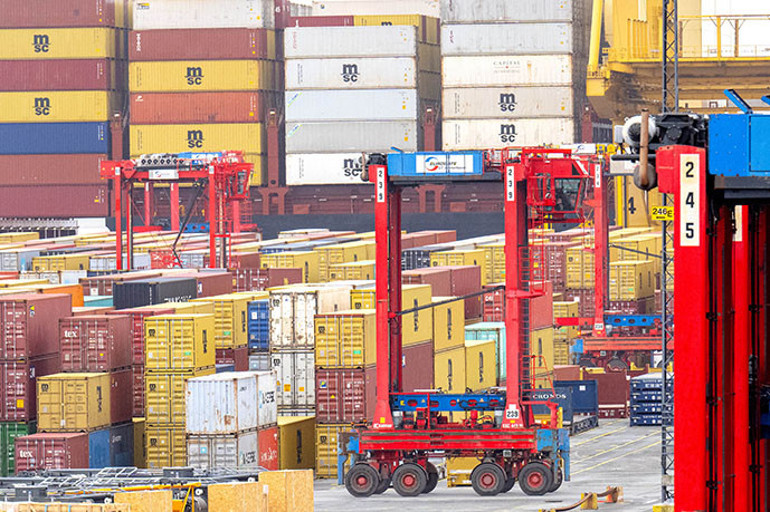 Almanya’nın ihracatı ekimde geriledi