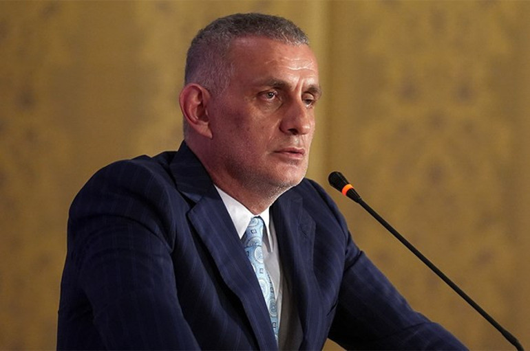 Kura çekimi sonrası TFF Başkanı İbrahim Hacıosmanoğlu ve teknik direktör Vincenzo Montelladan ilk tepki: Bir hesabımız var, bekliyoruz | Savaşa hazırız, problem yok