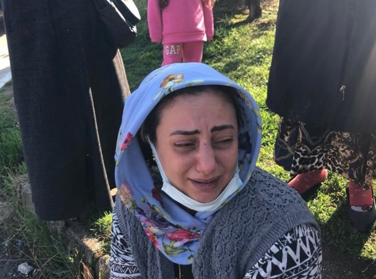 Caddede can yakan ihmal: Çocuk yoğun bakımda Anne olay yerinde gözyaşlarına boğuldu... Köy yerinde bile böylesi olmaz, belediyeden kimse gelmedi