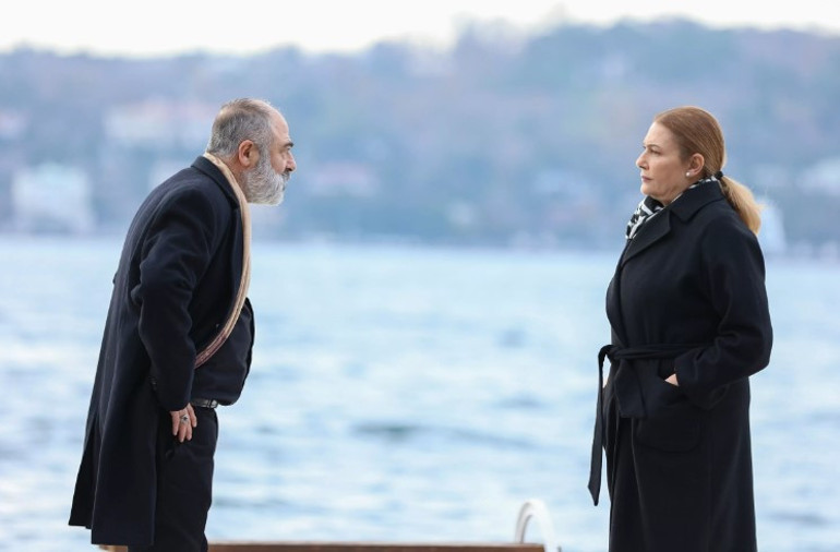 Yalanın 28. bölümünde neler oldu Durunun hayatına karşılık, Melikenin canı...