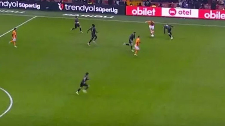 Trabzonsporun golünde top çizgiyi geçti mi Galatasarayın golünden önce ofsayt var mı Maçın tartışmalı pozisyonlarına kim, ne dedi