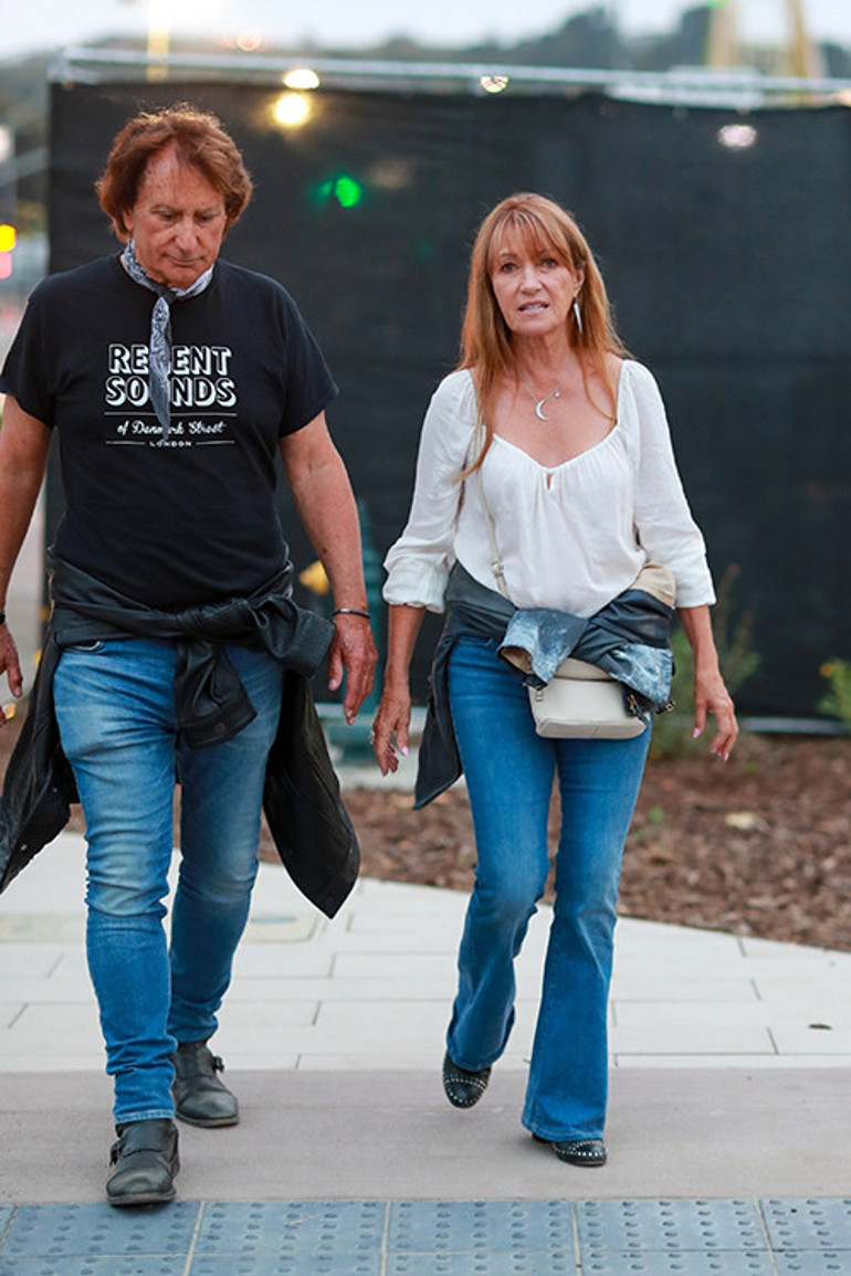 Ünlü oyuncu alevlerden canını zor kurtardı... Üzerimdeki kıyafetlerle kaçtım