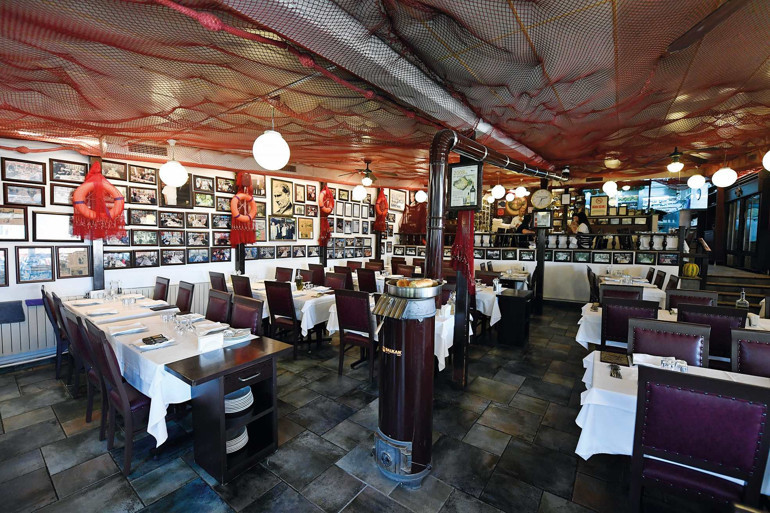 Kalkanı, kalamarı, özel domates salatası