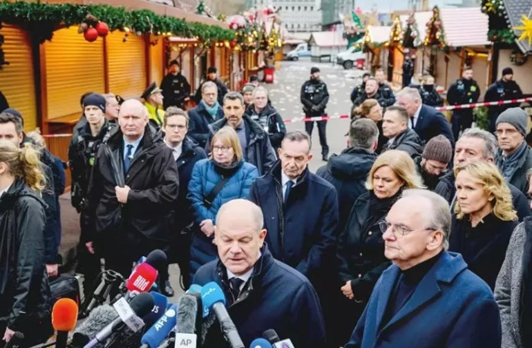 Gerçekler ortaya çıktı: Almanyada öfke büyüyor Noel pazarı saldırganı hakkında uyarı geldi ama hiçbir şey yapılmadı