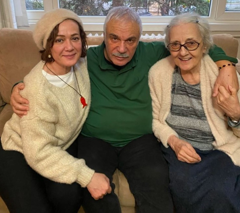 Efsane dizinin oyuncuları bir araya geldi... Vefalı gelinmişsin