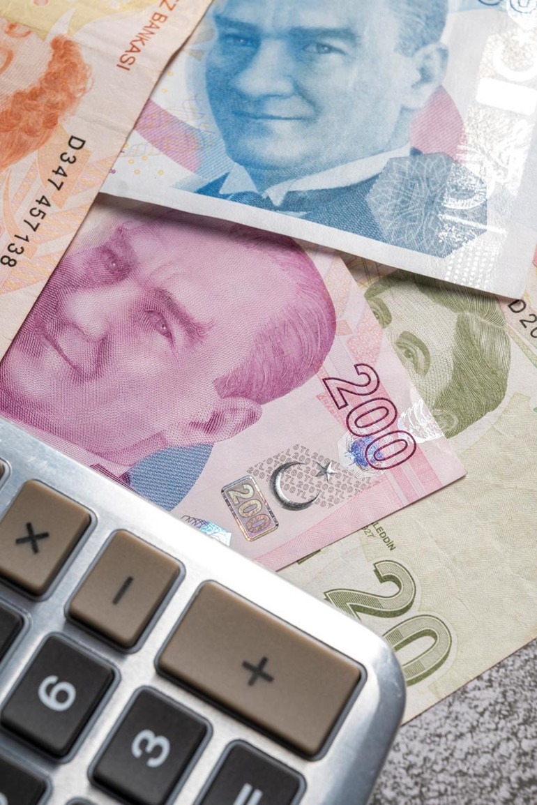 Suriye olayı biraz da muhalefet yüzünden iktidara yarıyor