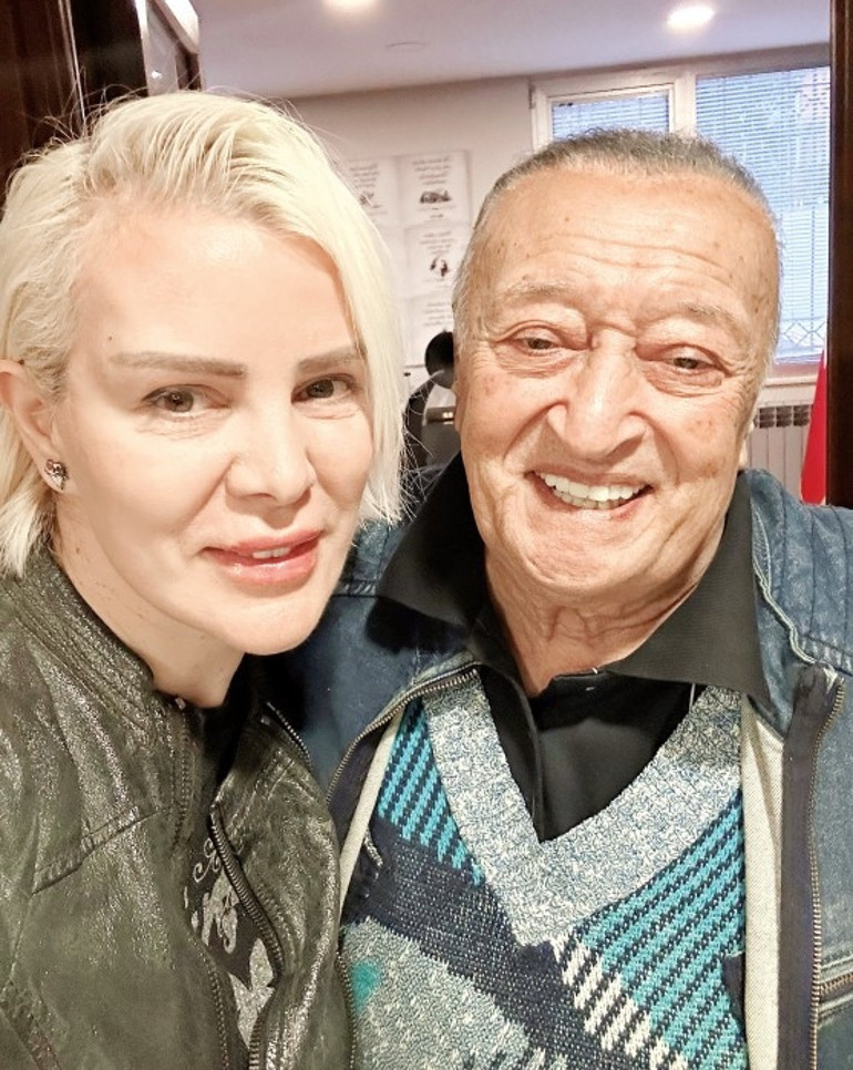 Ömür Göksel’in eşekliği