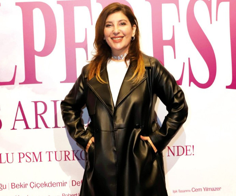 ‘Hayalperest’ perde açtı... Eski sevgililer Çağla Şıkel ile Nail Gönenli pişti oldu