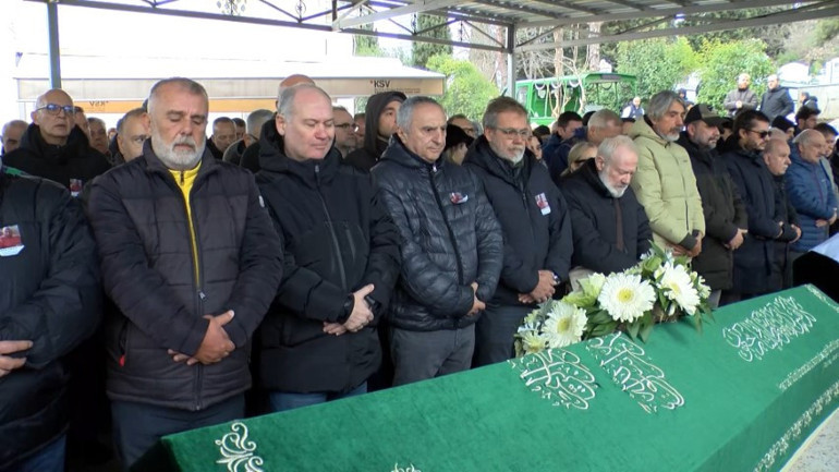 İş insanı Rıza Kalkavan, son yolculuğuna uğurlandı... Ölümüyle ilgili iddia hakkında arkadaşlarından açıklama: Hepsi yalan