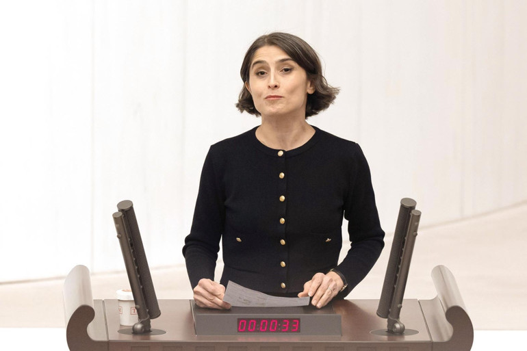 Ayetullah hazımsız