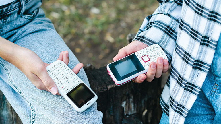 ‘Zombi modu’ndan kurtulmak isteyen tuşlu telefon alıyor