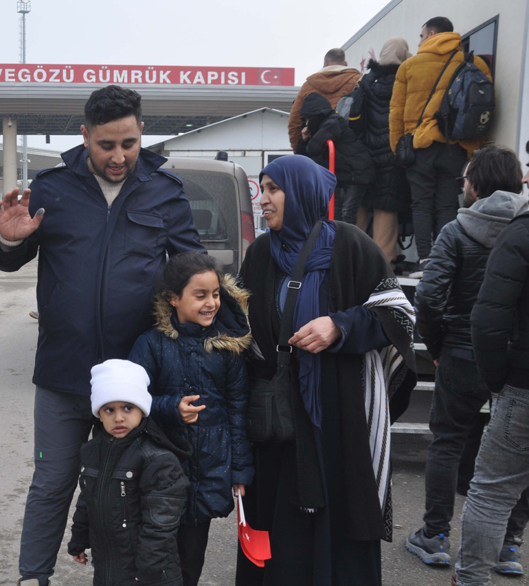 İlk kez ülkesine giden Nisa El Talip: Arkadaşlarımı ve öğretmenlerimi çok özleyeceğim