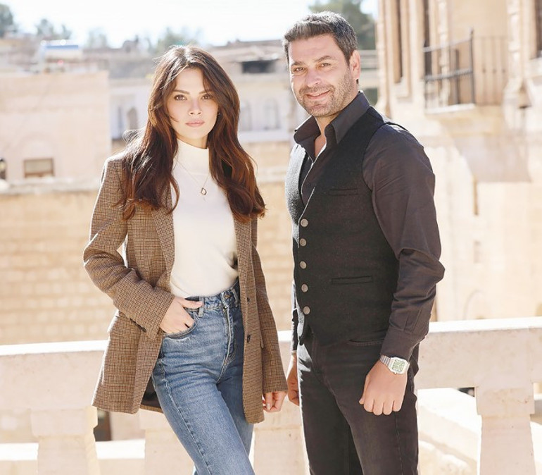 Uzak Şehir’den yeni yıl mesajları