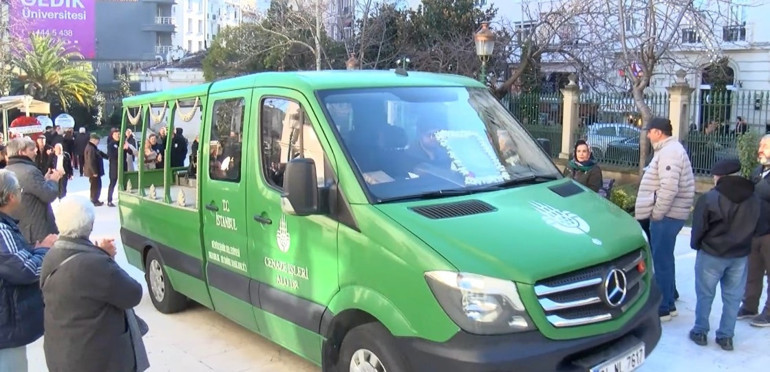 Gönül Akkor son yolculuğuna uğurlandı... Ablaya son bakış