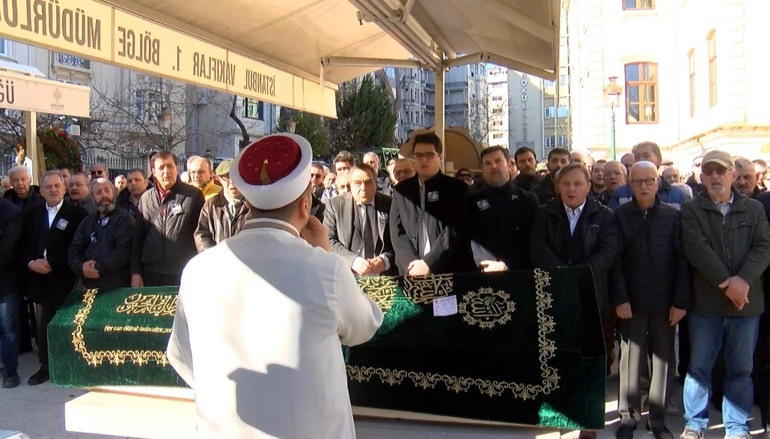 Gönül Akkor son yolculuğuna uğurlandı... Ablaya son bakış