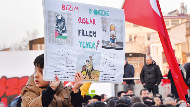 Galata’dan Filistin’e ‘Bir güneş doğuyor’