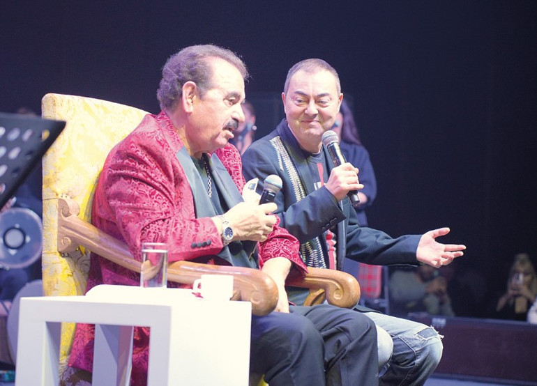 Sahnelerde 2025 coşkusu