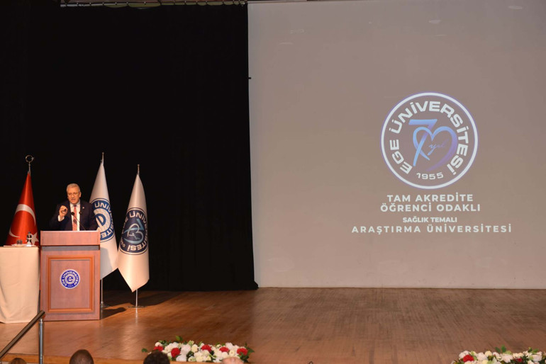 Üniversiteden 70inci yıla özel logo