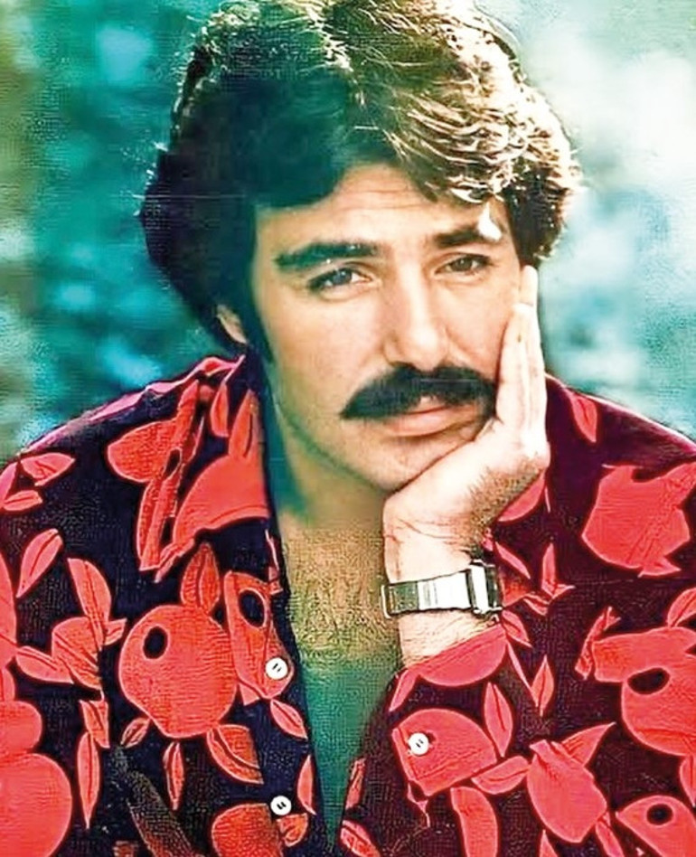 Ferdi Baba’ya veda bugün... Eski eşi Necla Nazır evinde taziyeleri kabul etti