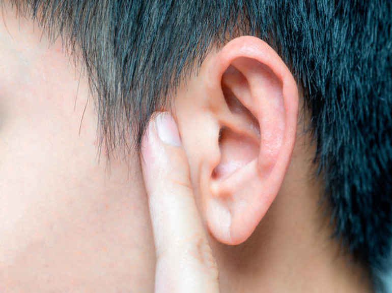 Alnınızda ya da kulağınızda bu çizgiler varsa dikkat Vücuttaki bazı değişimler kalp hastalıkları hakkında uyarıcı olabilir... Özellikle genç yaşlarda görülürse...