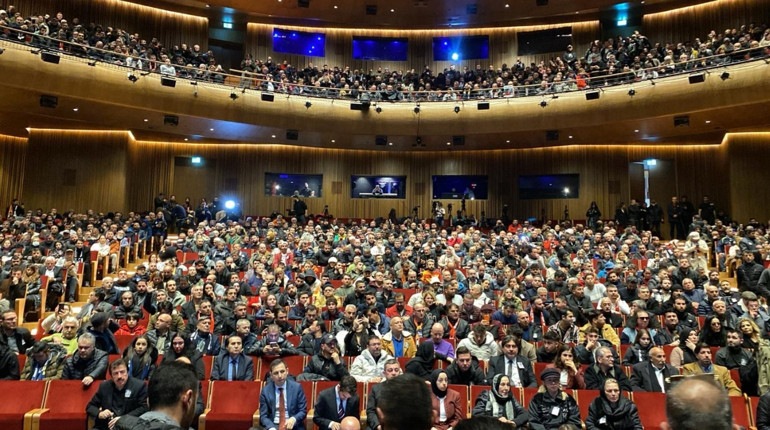 Ferdi Tayfur son yolculuğuna uğurlandı