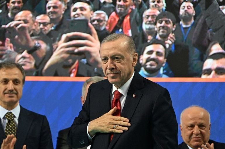 Cumhurbaşkanı Erdoğan: Terör örgütü için yolun sonu görünüyor