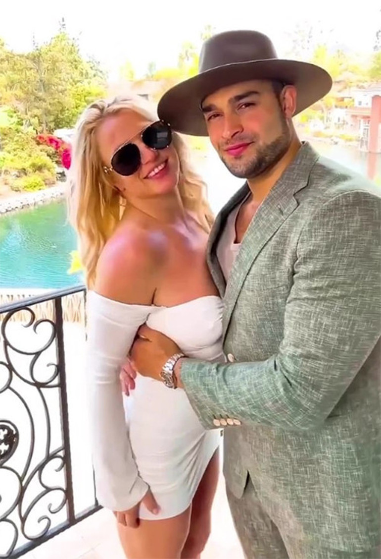 Artık yatağımı kendim yapıyorum demişti... Boşandı ama kalbi boş kalmadı... 