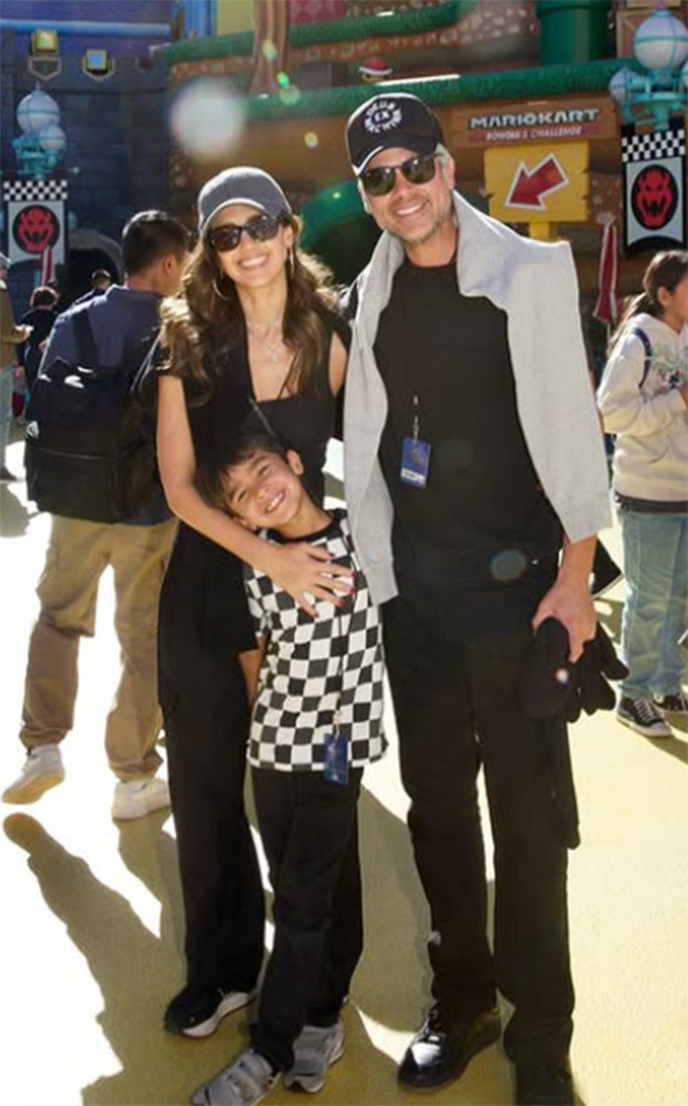 Boşanırsanız yazık olur bu aileye... Ünlü çiftin evliliği sallantıda