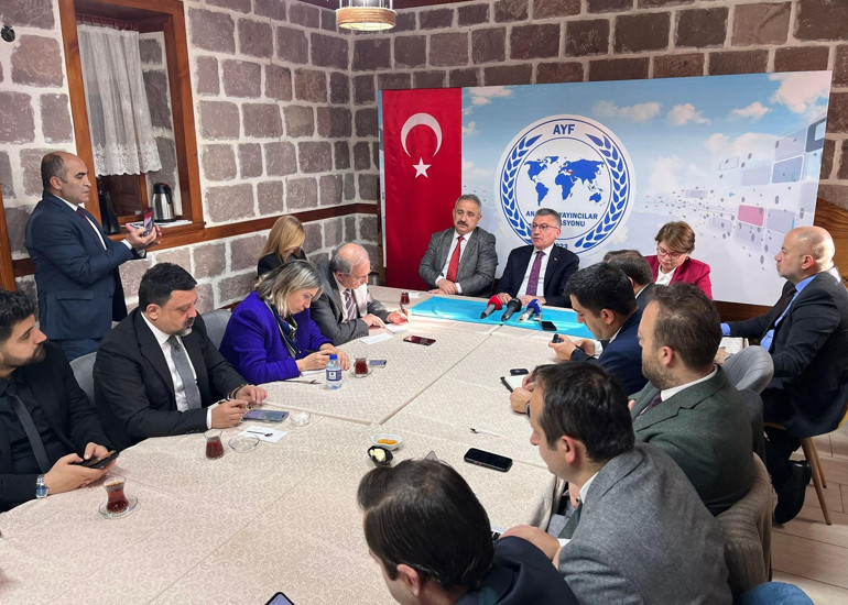DEM Parti heyeti ile görüşme... AK Partili Güler: Öcalana af gibi bir konu gündemimizde yok