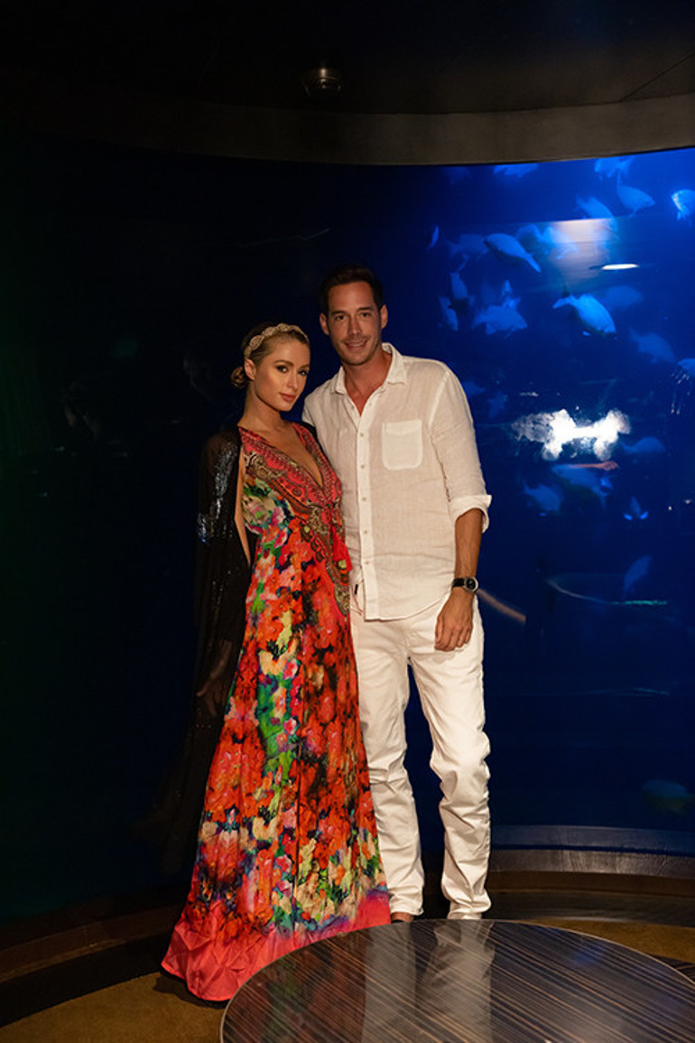 Yürümez bu iş diyorlardı... Yuvalarındaki aşk ateşi hiç sönmedi... Artık iki çocukları bile var