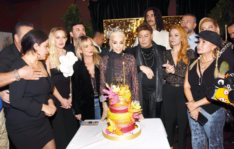 Handeyi çok seviyorum