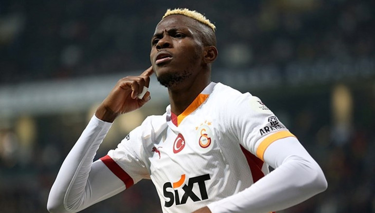 Galatasaraydan Victor Osimhen için resmi açıklama: Kalmak istiyor, sezon sonuna bakacağız